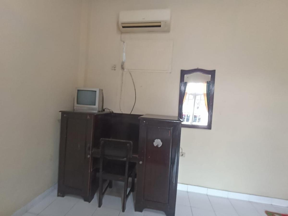 Hotel Redante 1 Baturaja  ภายนอก รูปภาพ